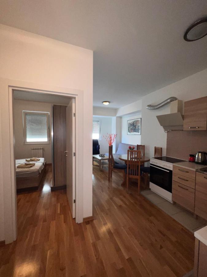 Luxury Apartment Nefertiti Skopje Exterior photo